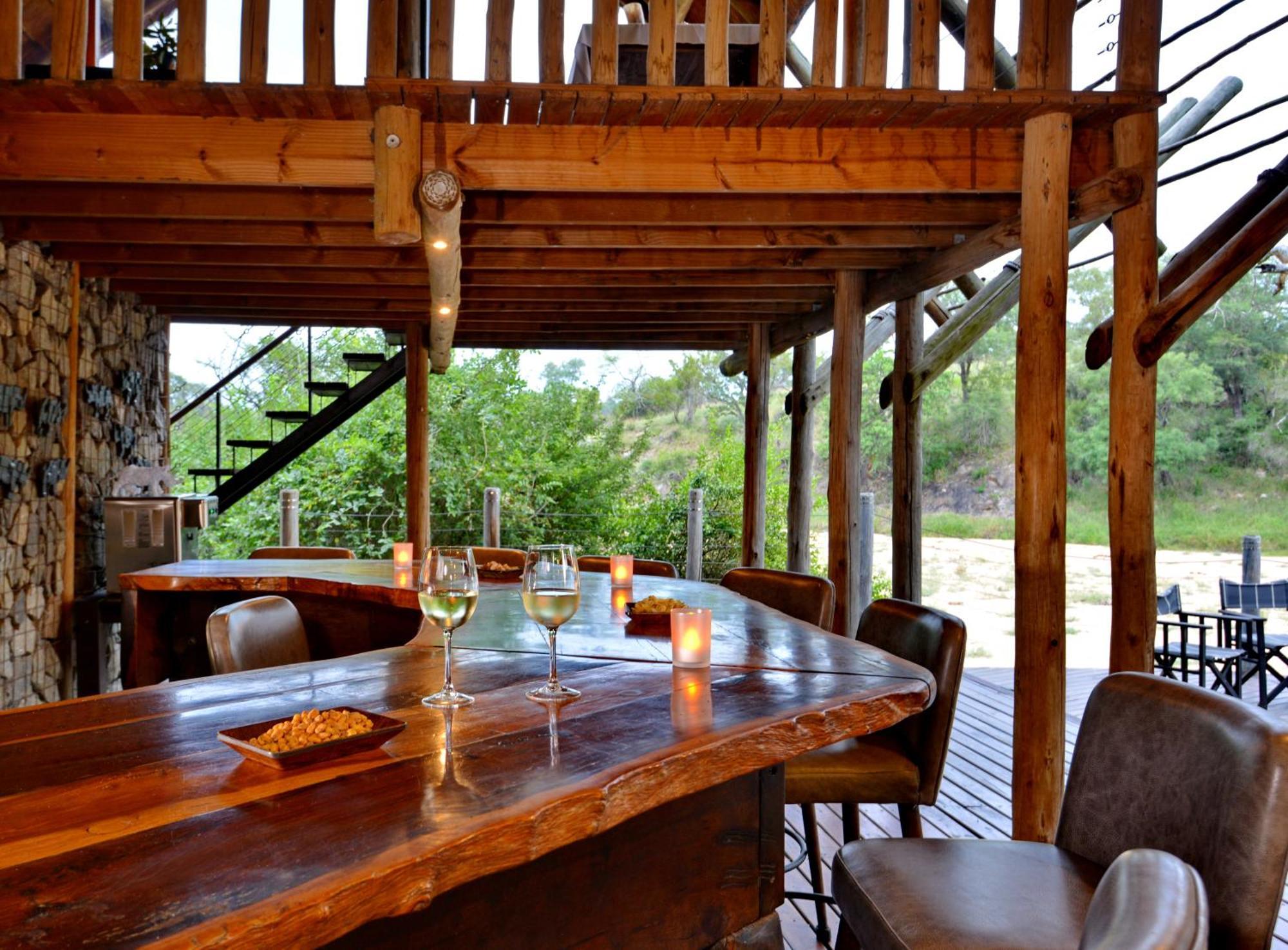 Rhino Post Safari Lodge Skukuza Bagian luar foto